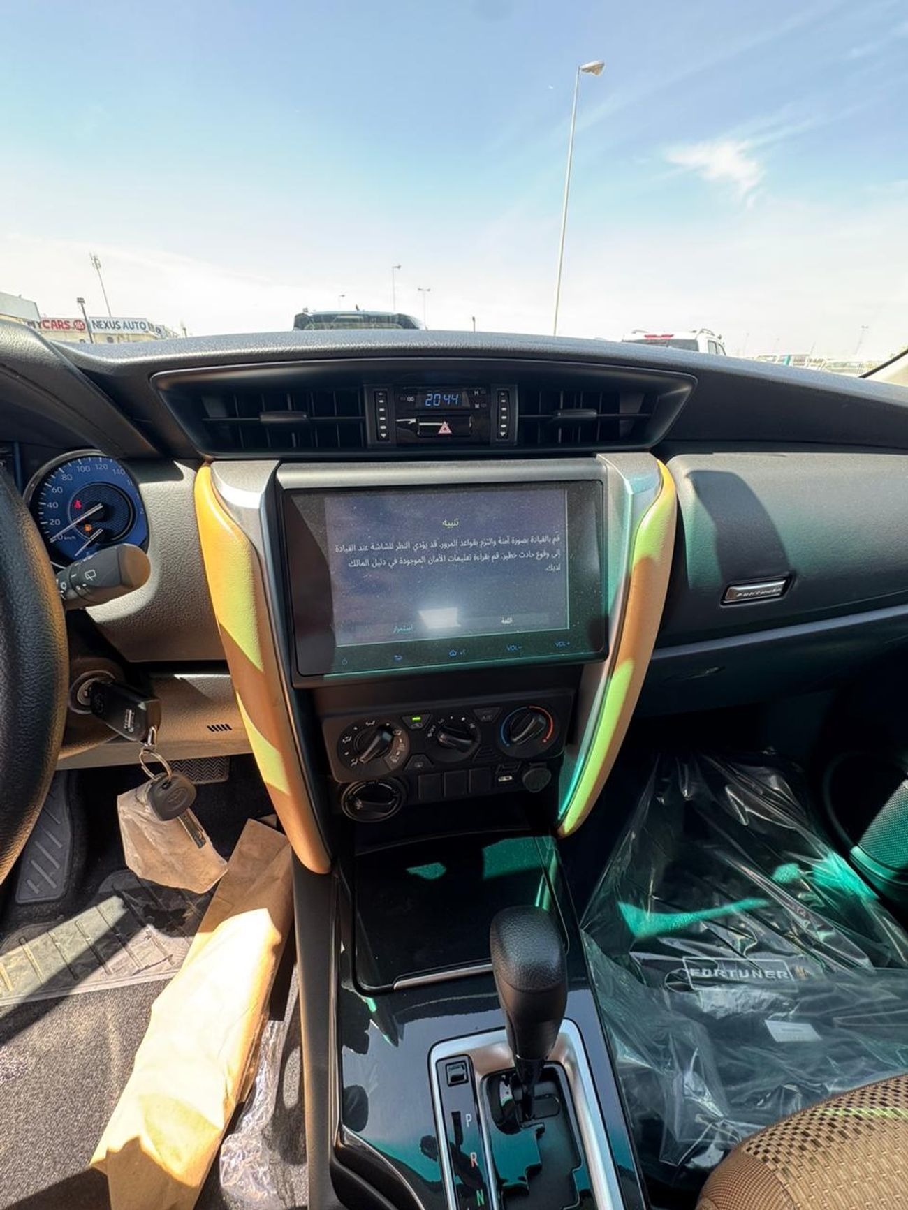 تويوتا فورتونر Toyta Fortuner 2.4L Diesel 155HP!
