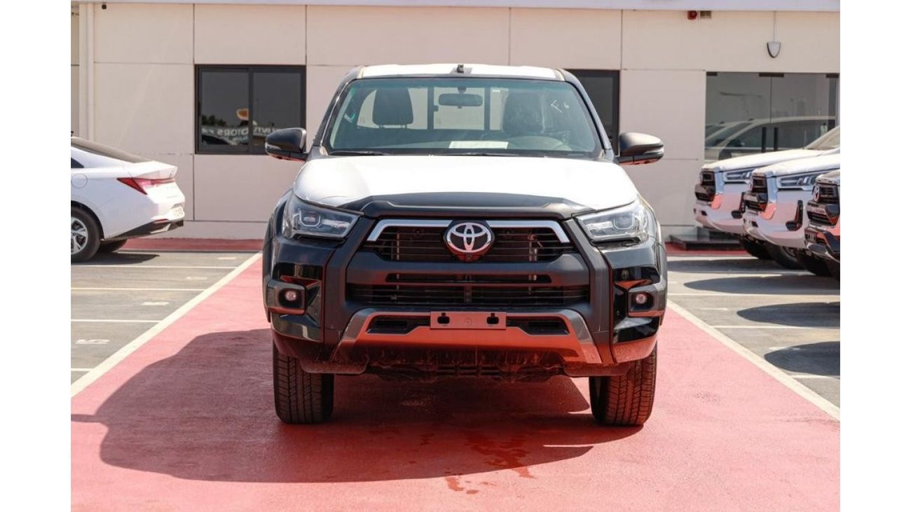تويوتا هيلوكس TOYOTA HILUX 4.0 ADVENTURE BLACK 2023