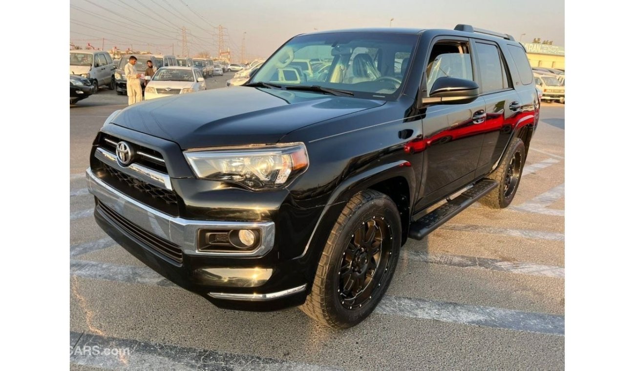 تويوتا 4Runner 2019 TOYOTA 4-RUNNER SR5 / MID OPTION