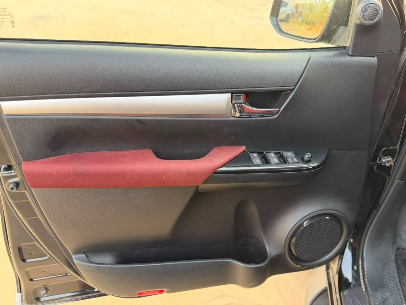 تويوتا هيلوكس GLX FULL PUSH START 2026