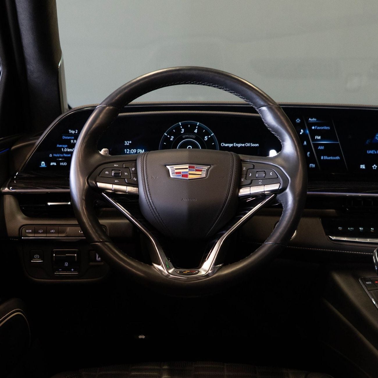 Cadillac Escalade Escalade-V 6.2L AED 8,240 p.m • 0% Downpayment • Cadillac Escalade V  • Agency Warranty