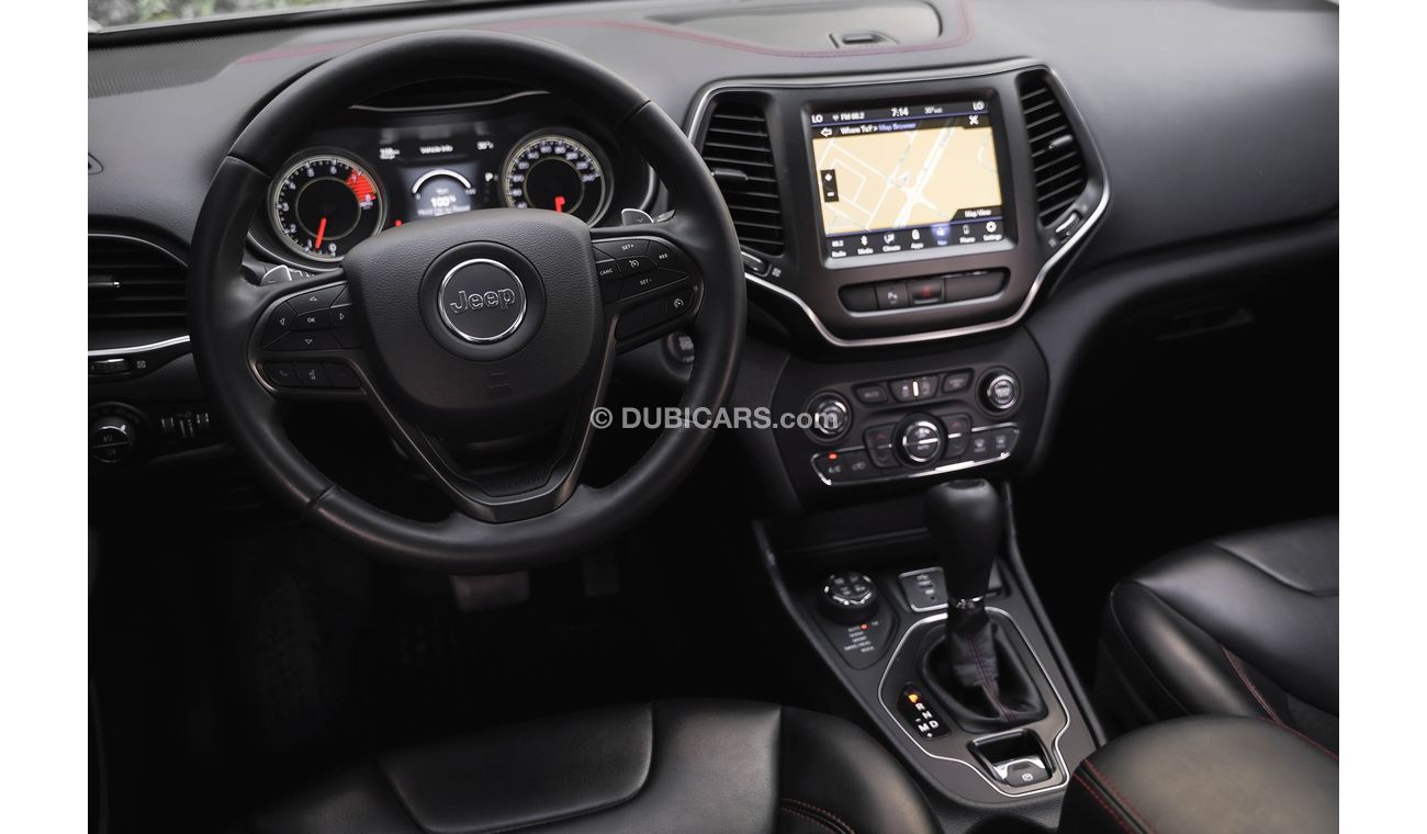 Jeep Cherokee V6 Trailhawk | 1,858 P.M  | 0% Downpayment | Fantastic Condition!