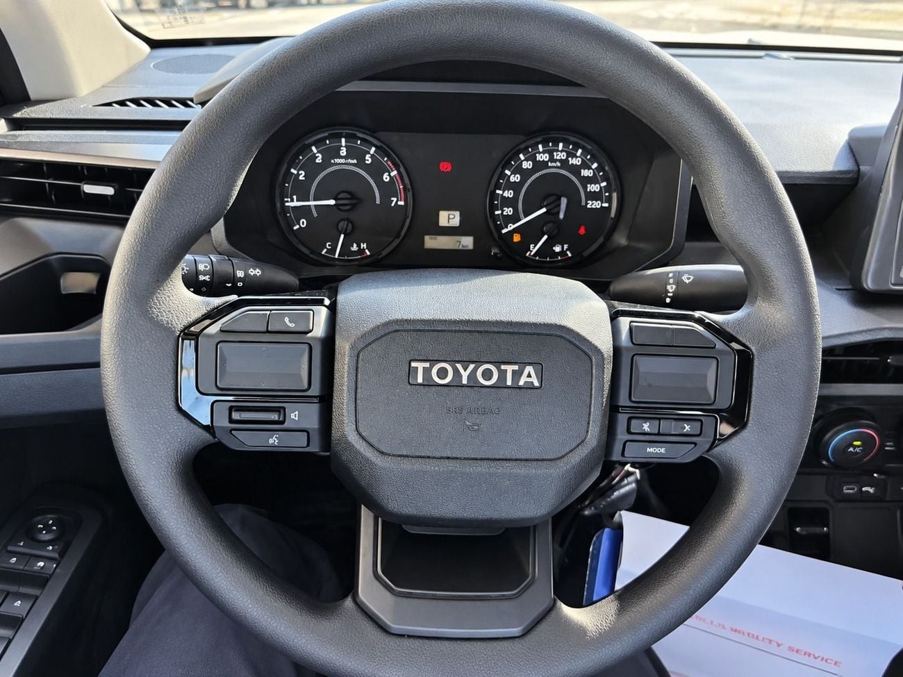 Toyota Hilux 2027 Toyota Hilux GL Double Cab Pickup 5-Seater 2.7L 4-Cyl Petrol A/T 4x4 Export Only
