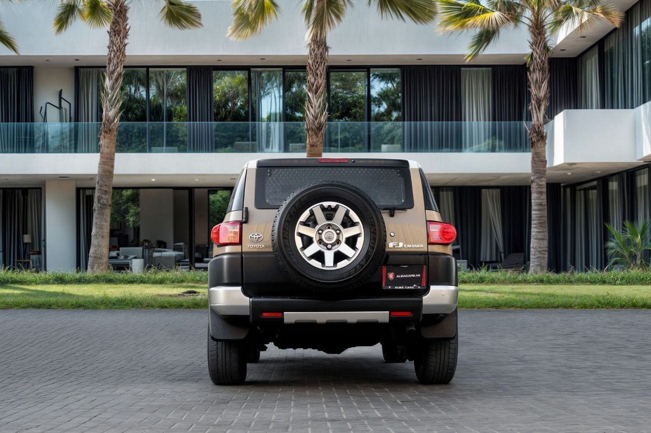 Toyota FJ Cruiser | 2,448 P.M  | 0% Downpayment | Service Contract!