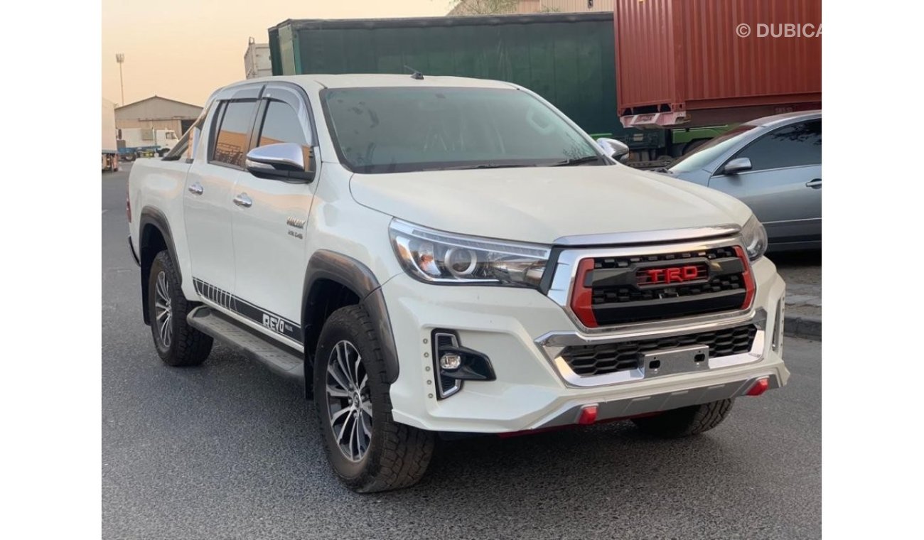 Toyota Hilux SR5 FULL OPTION