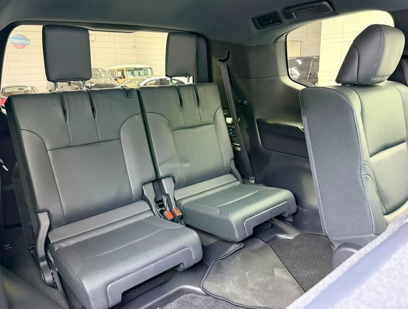 Toyota Land Cruiser VXR 2024 Toyota Land Cruiser VXR, 2030 Toyota Warranty, 2029 Toyota Service Pack, Low Km, 7 Seater, GCC