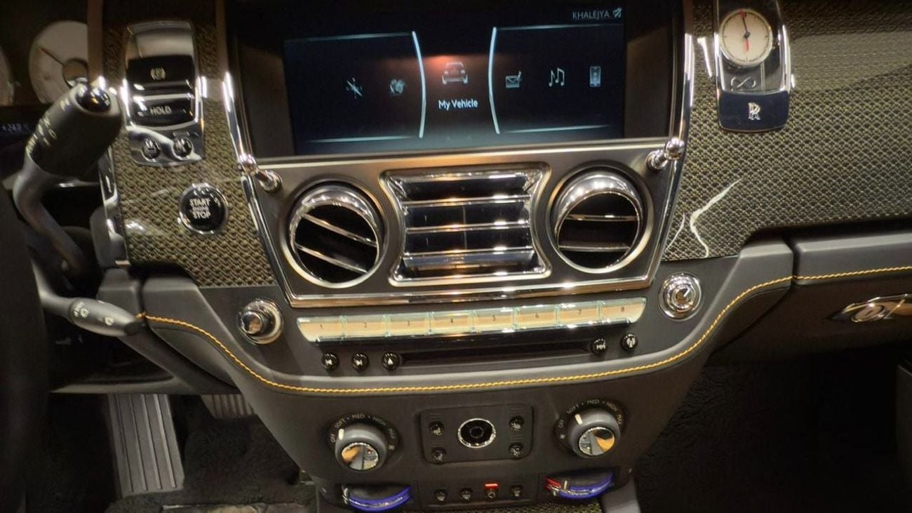 رولز رويس واريث Black Badge 2018 - GCC Specs - Impeccable Condition