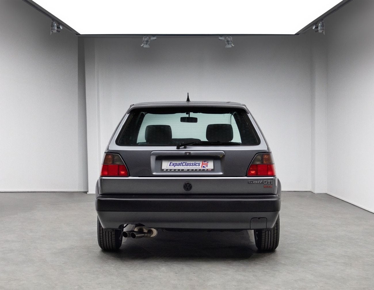 فولكس واجن جولف GTi 16V