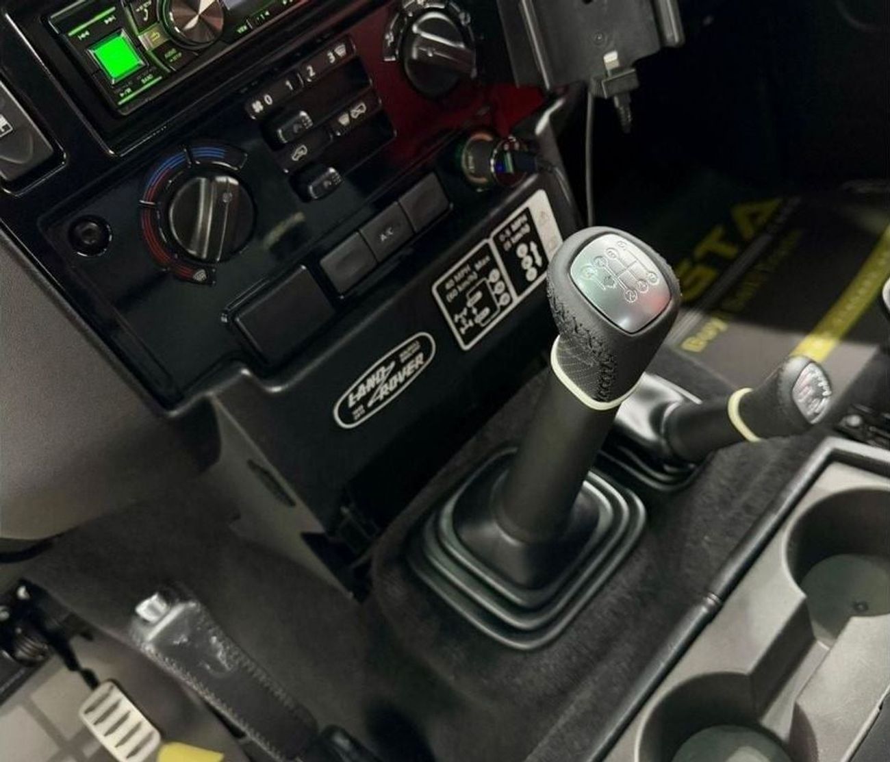 Land Rover Defender 2016 Land Rover Defender 90 Adventure Edition, Full Land Rover Service History, 1 of 600, GCC