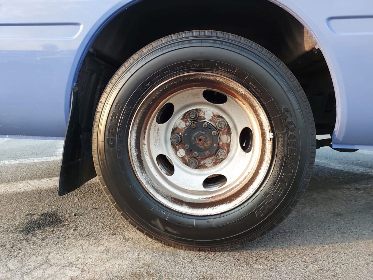 تويوتا كوستر 2002 TOYOTA COASTER BUS RHD 4.1 L DIESEL AUTOMATIC (PM11068)