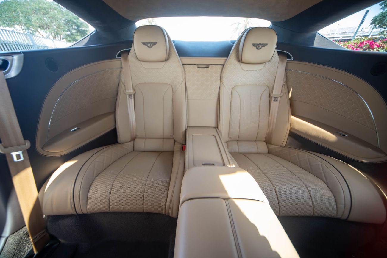 Bentley Continental GT 4.0T V8