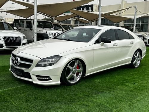 Mercedes-Benz CLS 500 MODEL 2014 GCC CAR PERFECT CONDITION INSIDE AND OUTSIDE