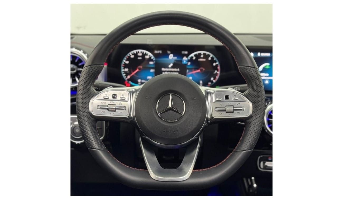 مرسيدس بنز CLA 250 2023 Mercedes CLA250 AMG, 2028 Mercedes Warranty + Service Pack, Very Low Kms, GCC