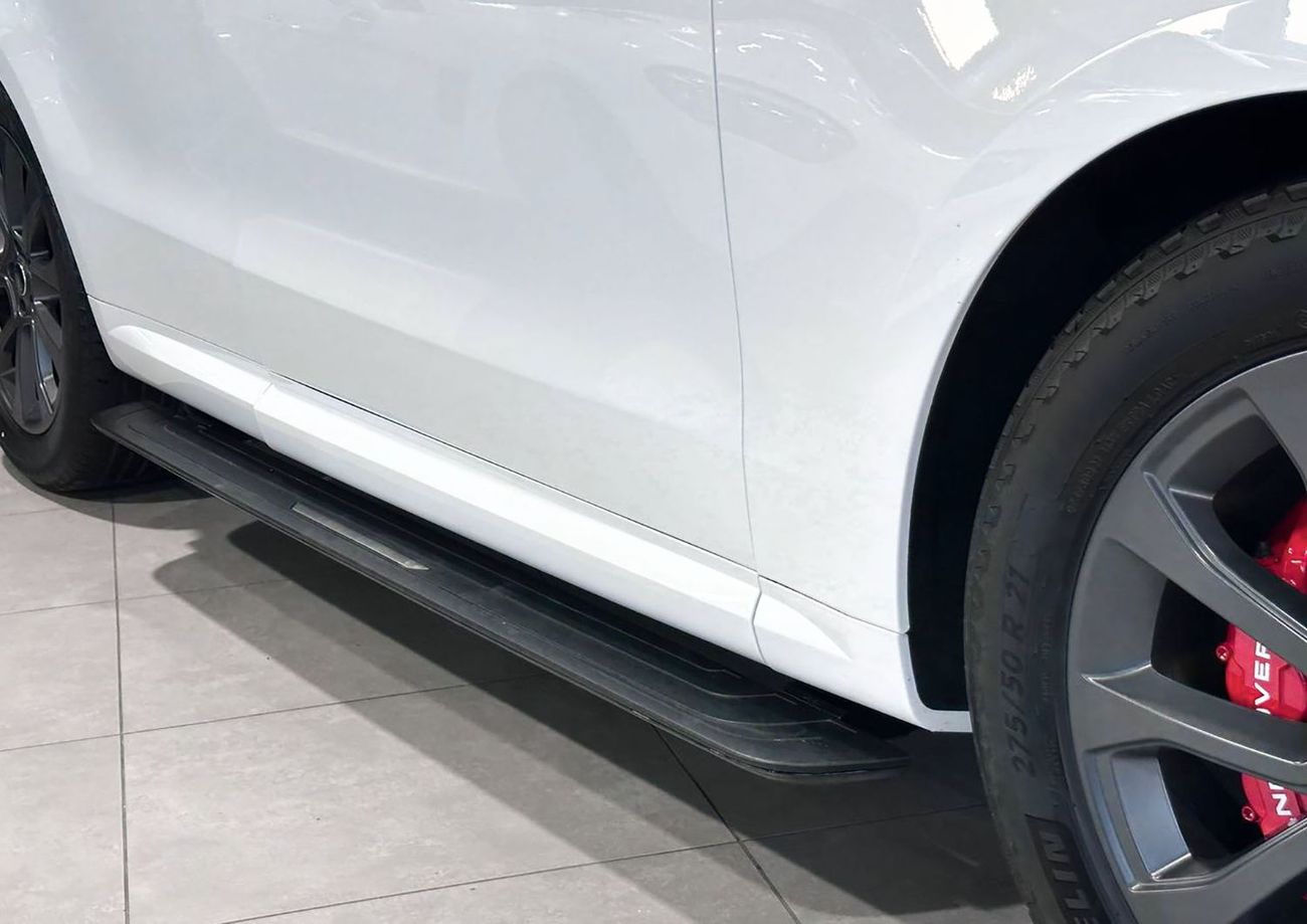 Land Rover Range Rover Sport Clean Title - all service history done in AL TAYER MOTORS