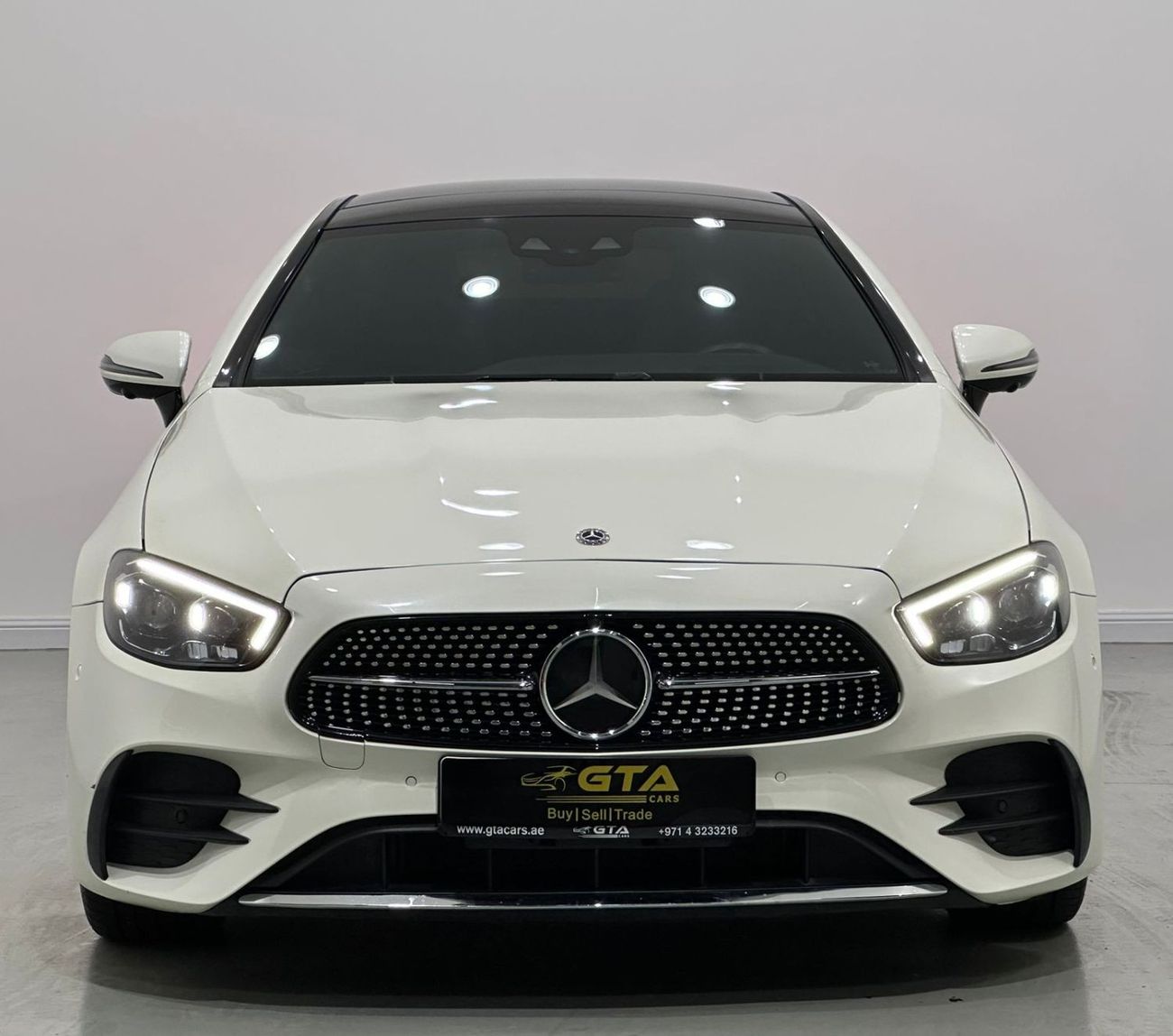 Mercedes Benz E300 2019 Mercedes Benz E300 AMG Coupe, Warranty, Full Mercedes Service History, Full Options, GCC