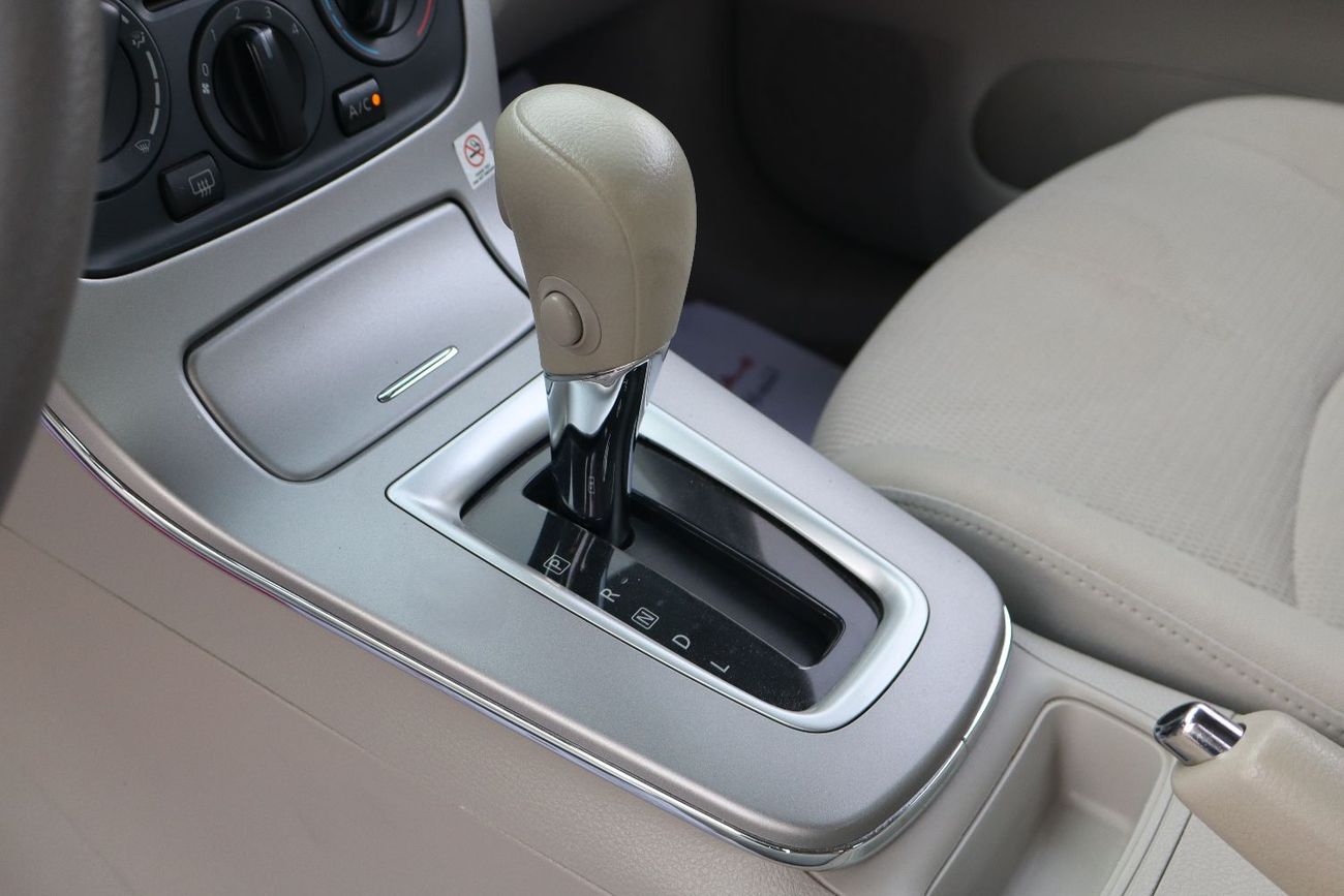 Nissan Sentra S 1.6L (110 HP)