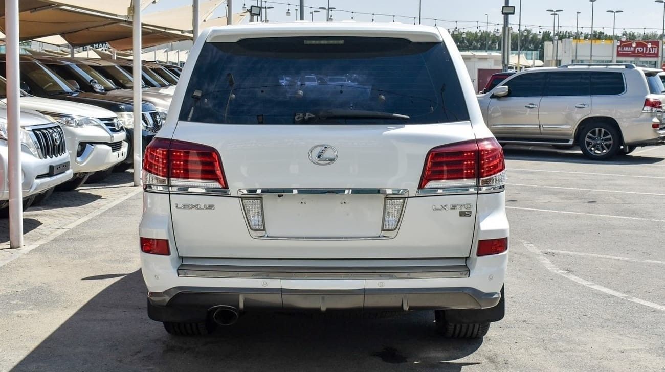 لكزس LX 570 S