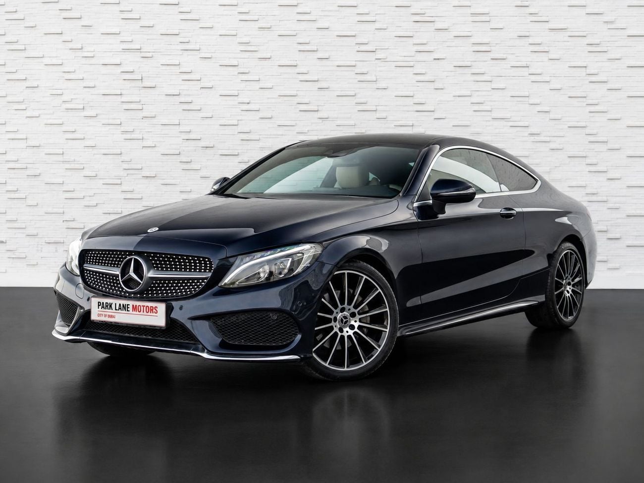 مرسيدس بنز 200 AMG