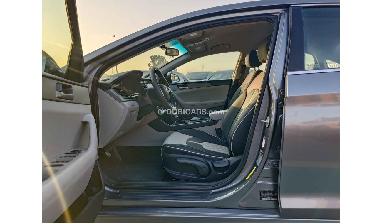 هيونداي سوناتا SE MID OPT / LEATHER / DVD / REAR CAMERA (LOT # 6309)