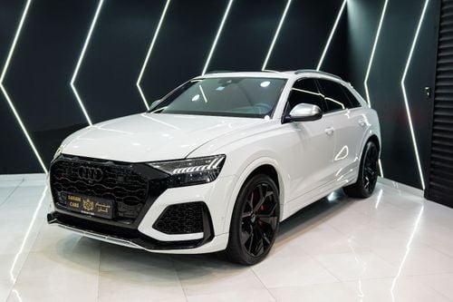 Audi RS Q8 TFSI quattro 4.0L Bang & Olufsen Audio, Carbon Fiber Inetrior, Panoramic Roof, Al Nabooda Service Pa