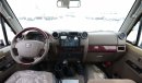 Toyota Land Cruiser Hard Top LC 71HARD TOP V6 4.0L PETROL  - 2 DOORS - 2022 - كبسوله ربع ونش ودفلوك