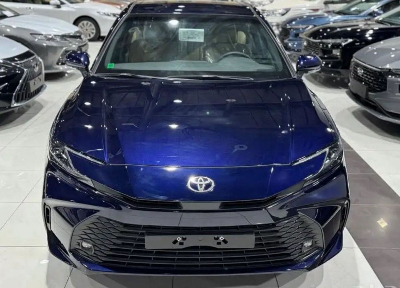 Toyota Camry 2.5L HYBRID 2024 GCC