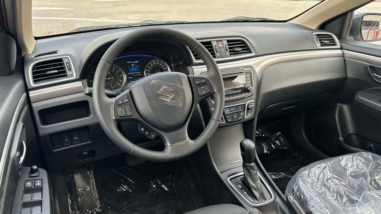 Suzuki Ciaz SUZUKI Ciaz 1462e P68 GLX AT