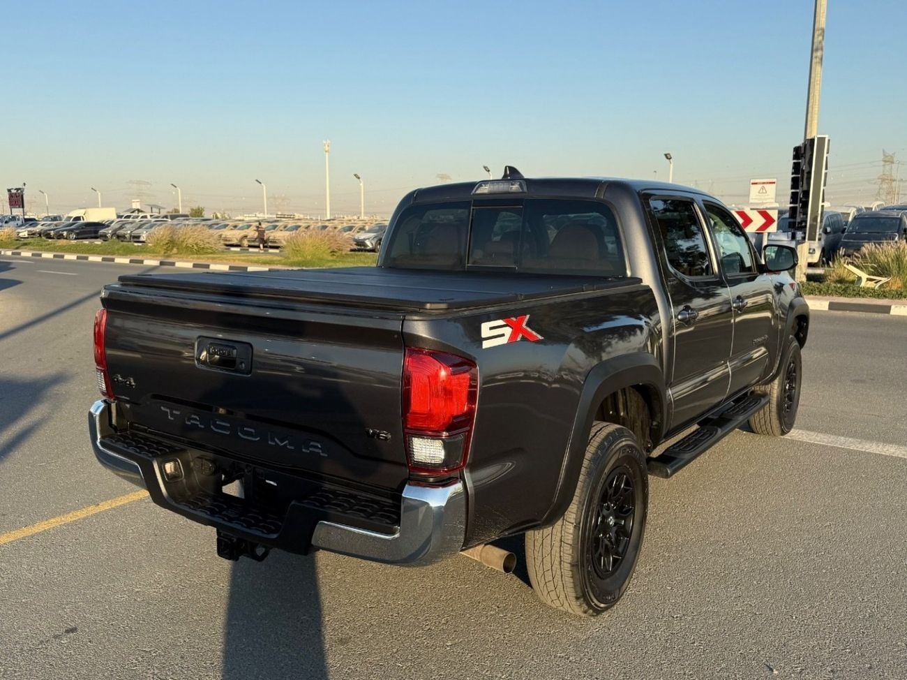 Toyota Tacoma 4x4 Drive 2 Key Leather Seat Full option