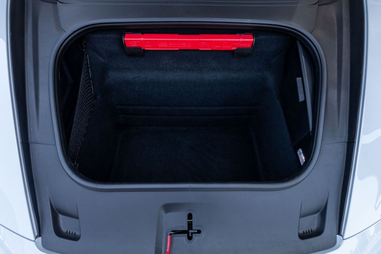 Porsche 911 Carrera GTS 3.0L (450 HP) Convertible