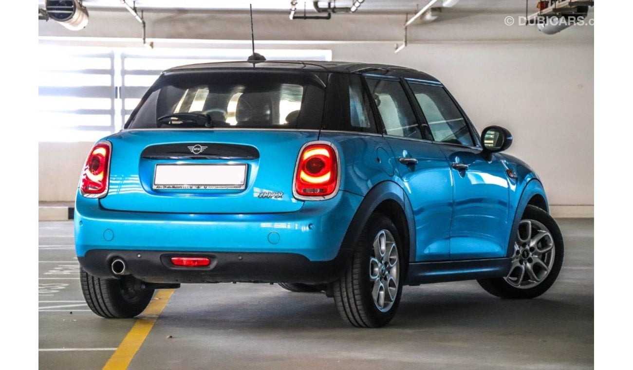 Mini Cooper 2019 GCC (JULY SUMMER OFFER) Under Agency warranty with 0% Downpayment