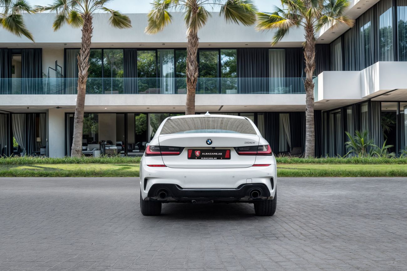 BMW 330i 2,644 P.M | 0% Downpayment | BMW 330i M Sport!