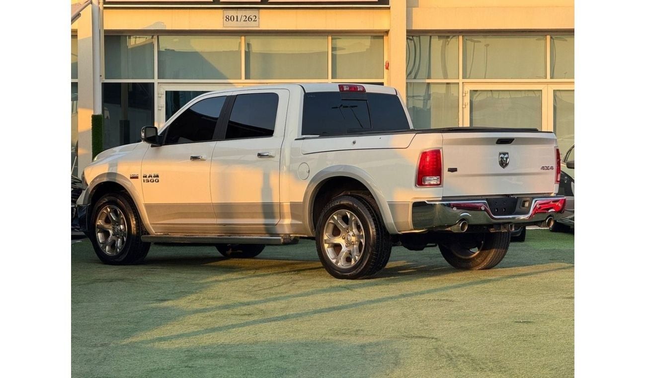 RAM 1500 Laramie Crew Cab 5.7L