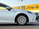 Toyota Camry XLE 2.5L Hybrid