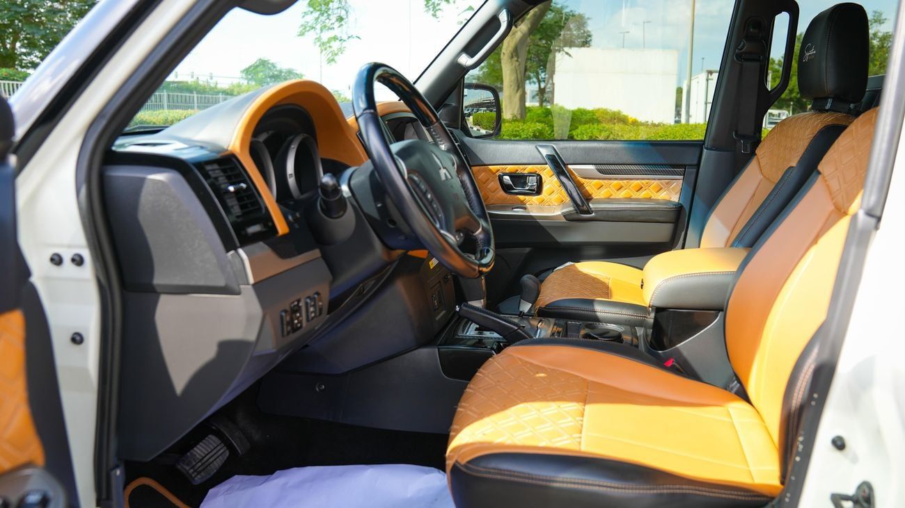 Mitsubishi Pajero SIGNATURE EDITION 2020!!GCC SPECS!! WELL MAINTAINED