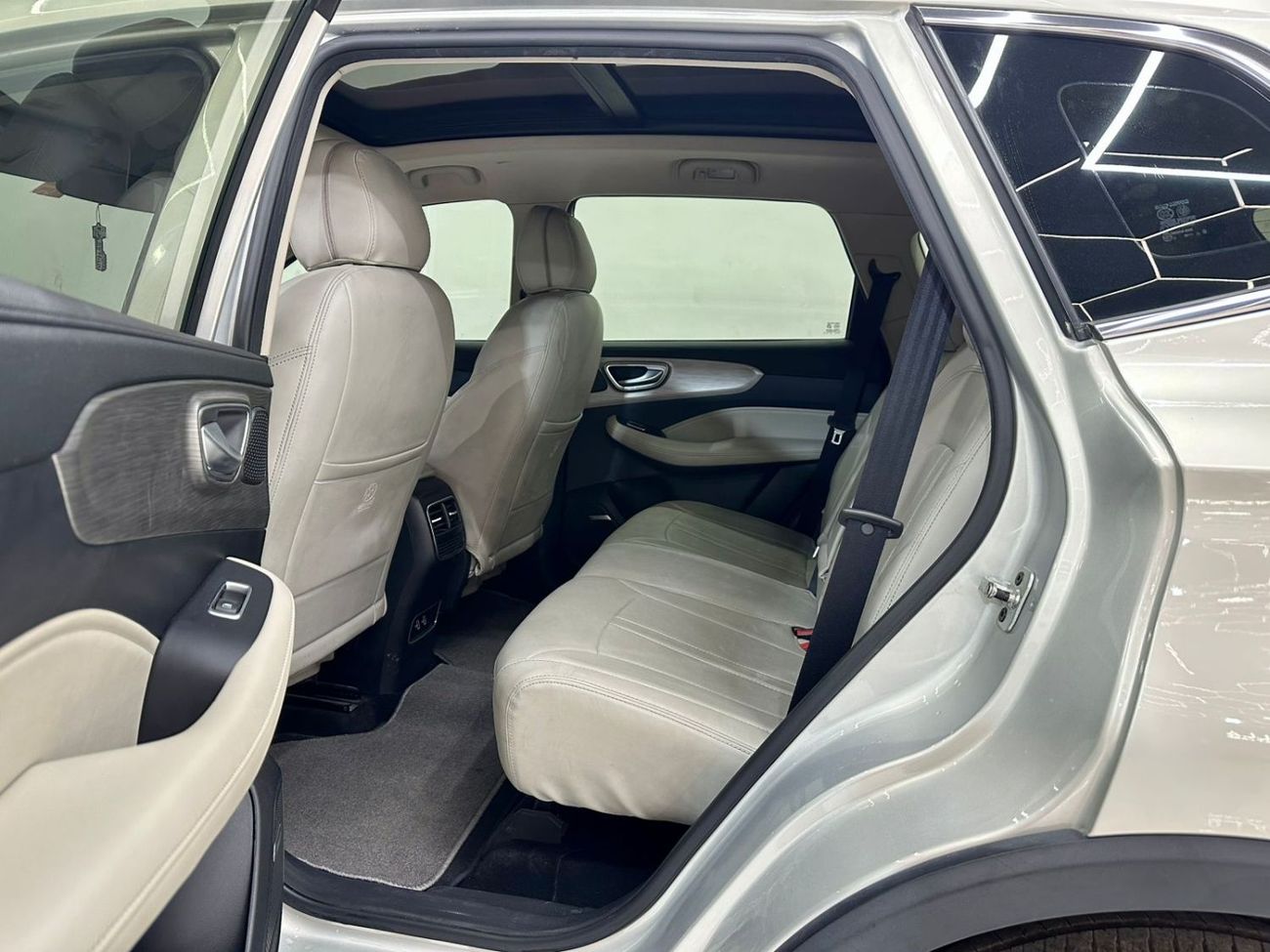 MG RX5 AED 1,018 / Monthly l  0% Down Payment l MG RX 5 l Under Warranty l FREE REG - END OF YEAR OFFER