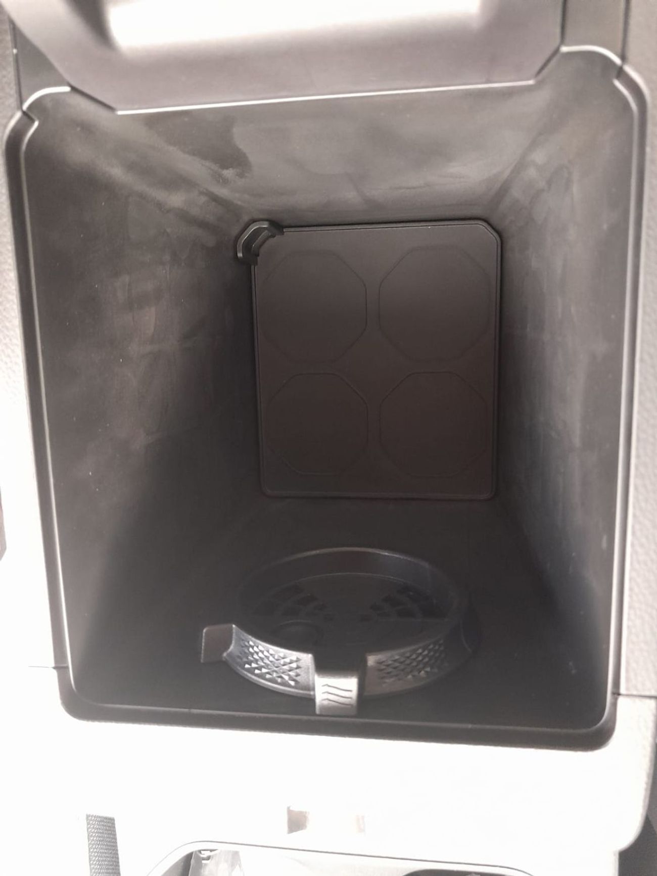 Mitsubishi Xforce Mitsubishi X-FORCE Black edition 1.5L suv fwd Petrol 2025