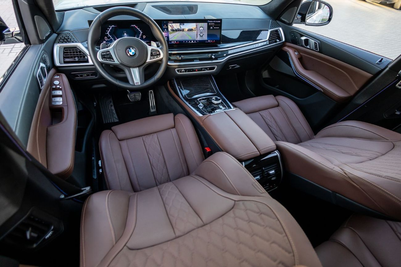 بي أم دبليو X7 40i M Sport Pure 3.0L (335 HP)