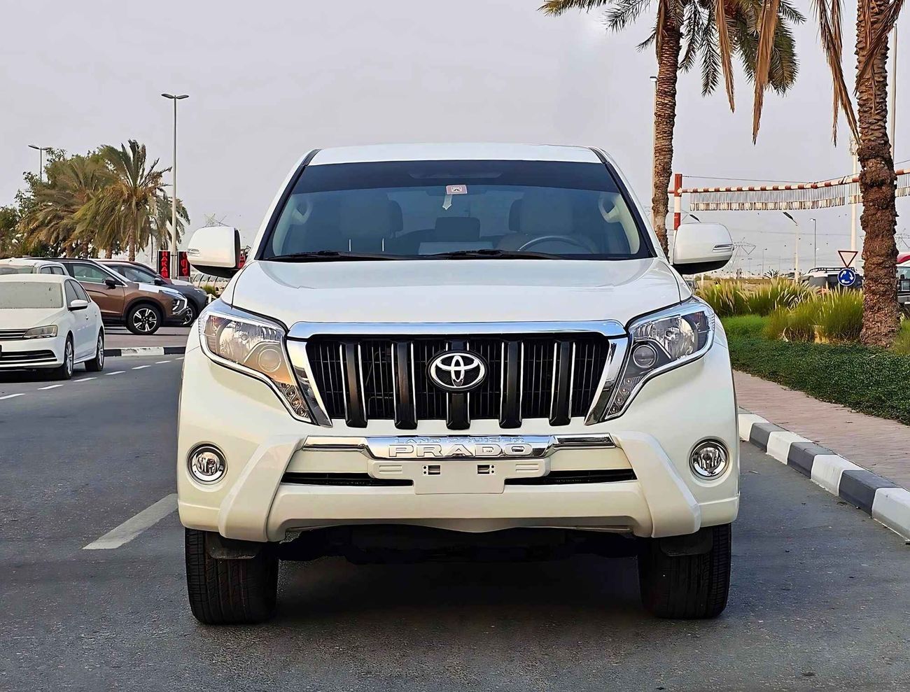 Toyota Prado GXR V6/ GCC/ LEATHER/ DVD+CAMERA/ ORG KMS/ ORG PAINT/ SPARE UP/ 1309 MONTHLY/ LOT# 96226