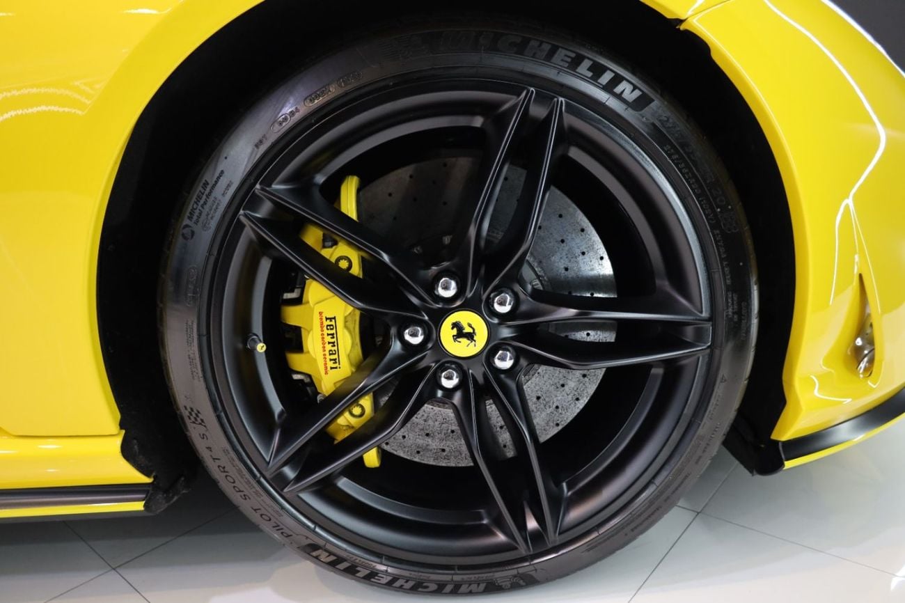 فيراري 812 GTS GTS