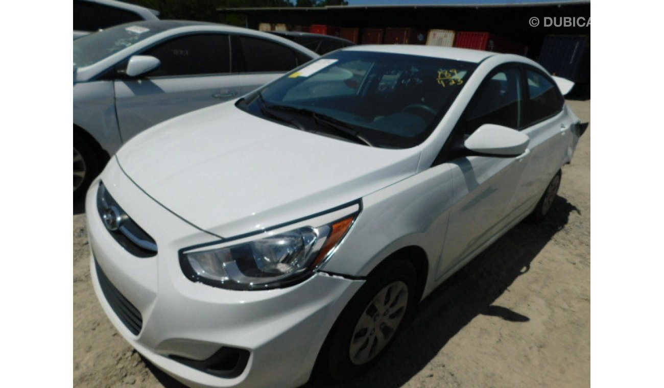 Hyundai Accent SE