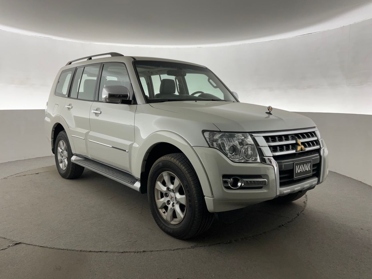 Mitsubishi Pajero GLS Highline | National Day Celebration | Guaranteed Warranty | 0 Down Payment