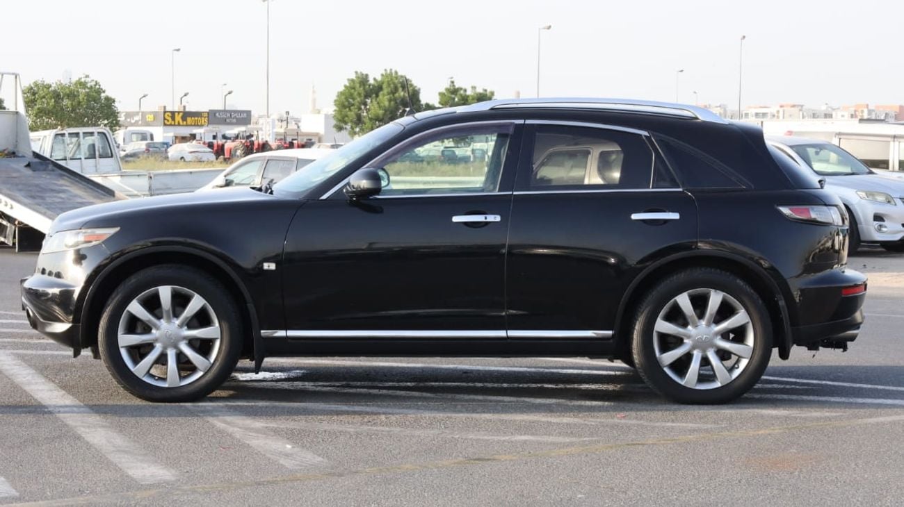 إنفينيتي FX35 2007 INFINITI FX35