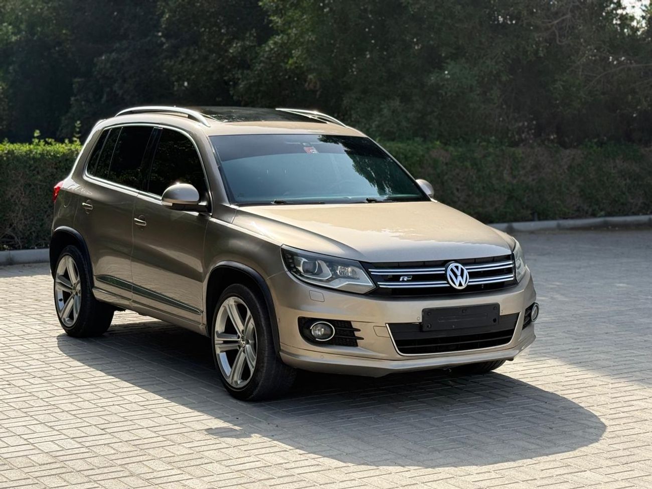 Volkswagen Tiguan 2.0 TSI R-Line