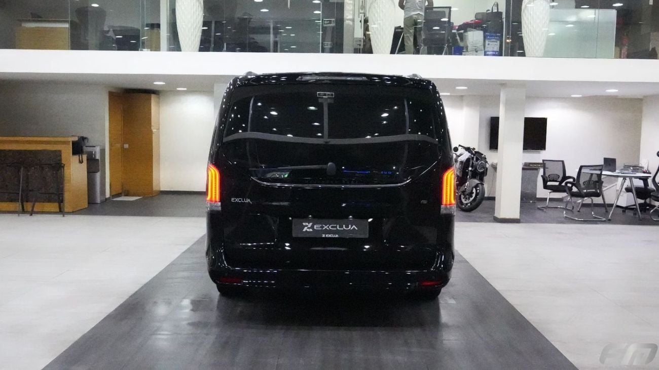 Mercedes-Benz V 300 MERCEDES‑BENZ V300 VIP BUSINESS VAN –  FULL LUXURY OPTION | BRAND NEW | GCC | 2025