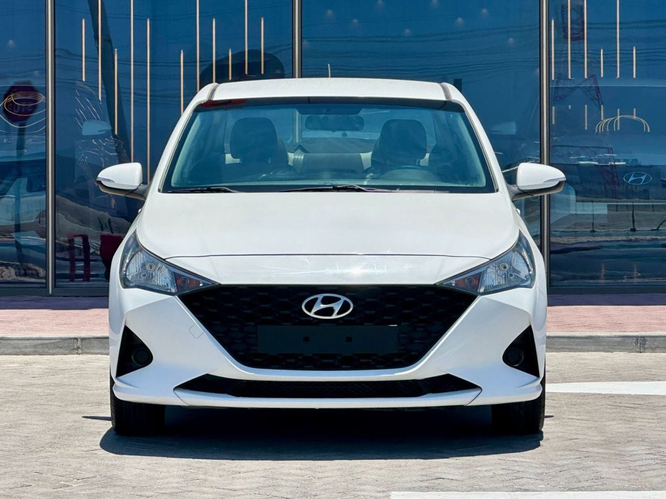 Hyundai Accent Comfort+ 1.6L 530-Monthly l GCC l Cruise, Camera, GPS l Accident Free