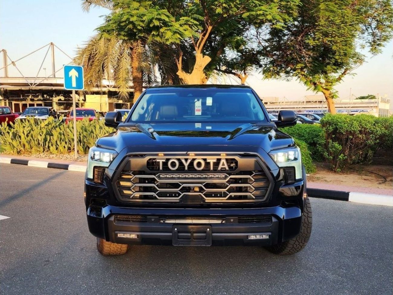 Toyota Sequoia 2023 TOYOTA SEQUOIA 3.5-liter twin-turbo V6 Full Option Automatic Zero KM