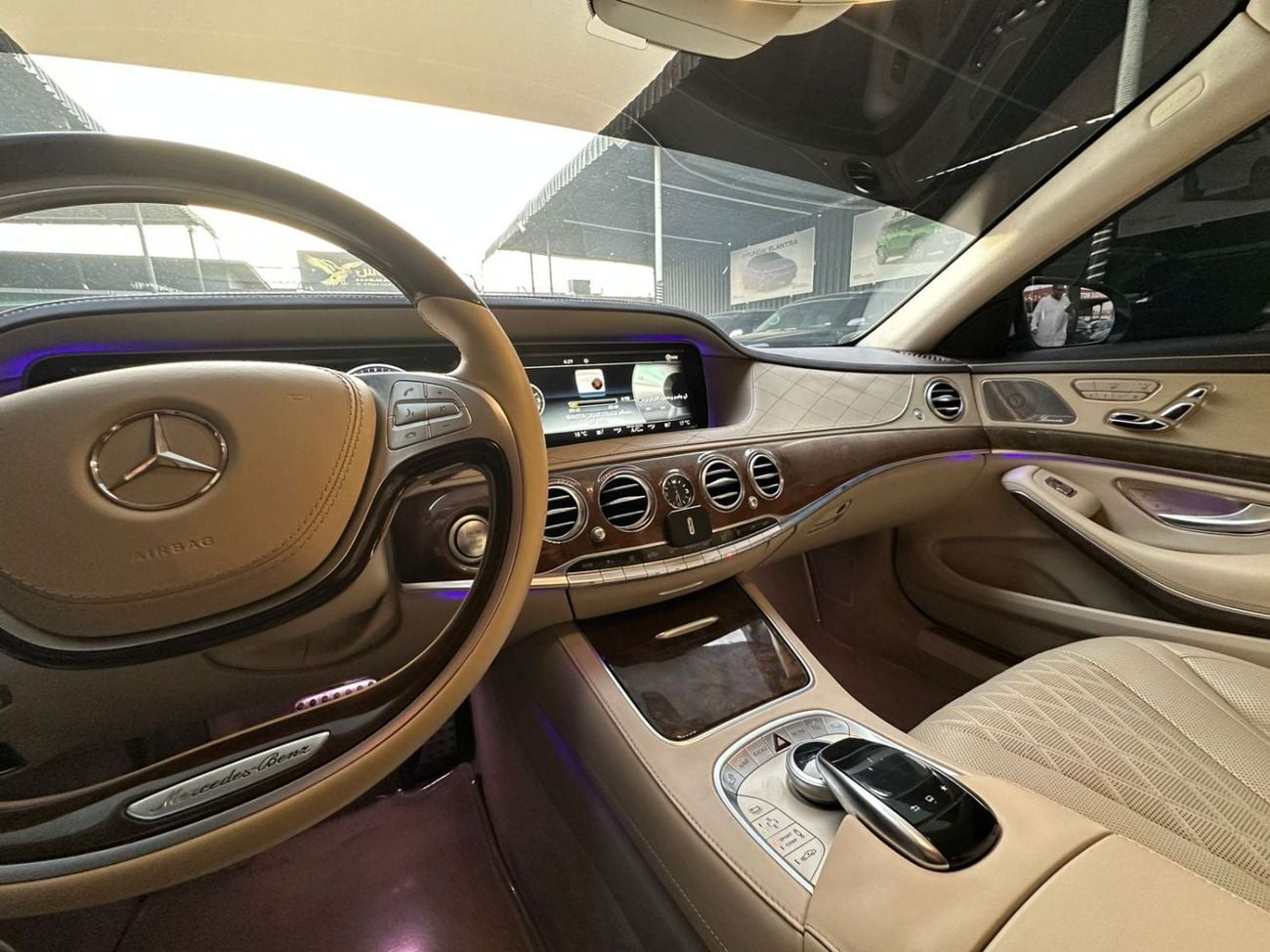 مرسيدس بنز S 550 V8 - 4.7L