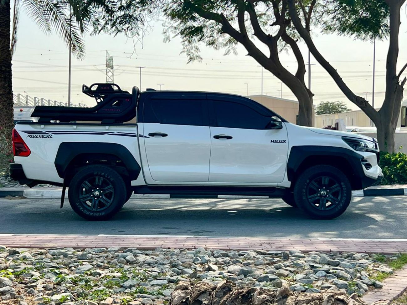 تويوتا هيلوكس 