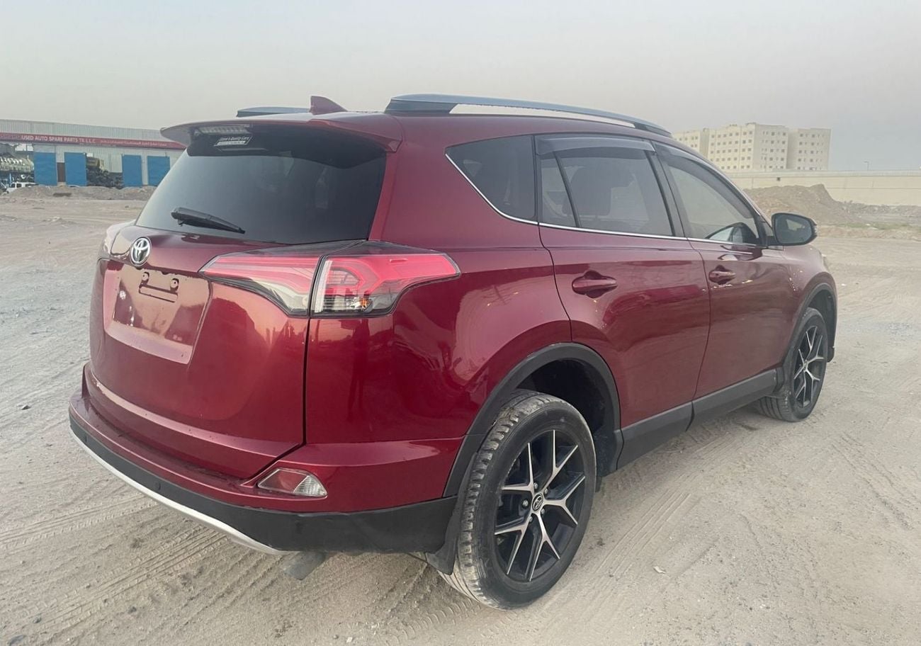 Toyota RAV4 ADVENTURE petrol ,2.5 liter ,right hand drive ,only for export available