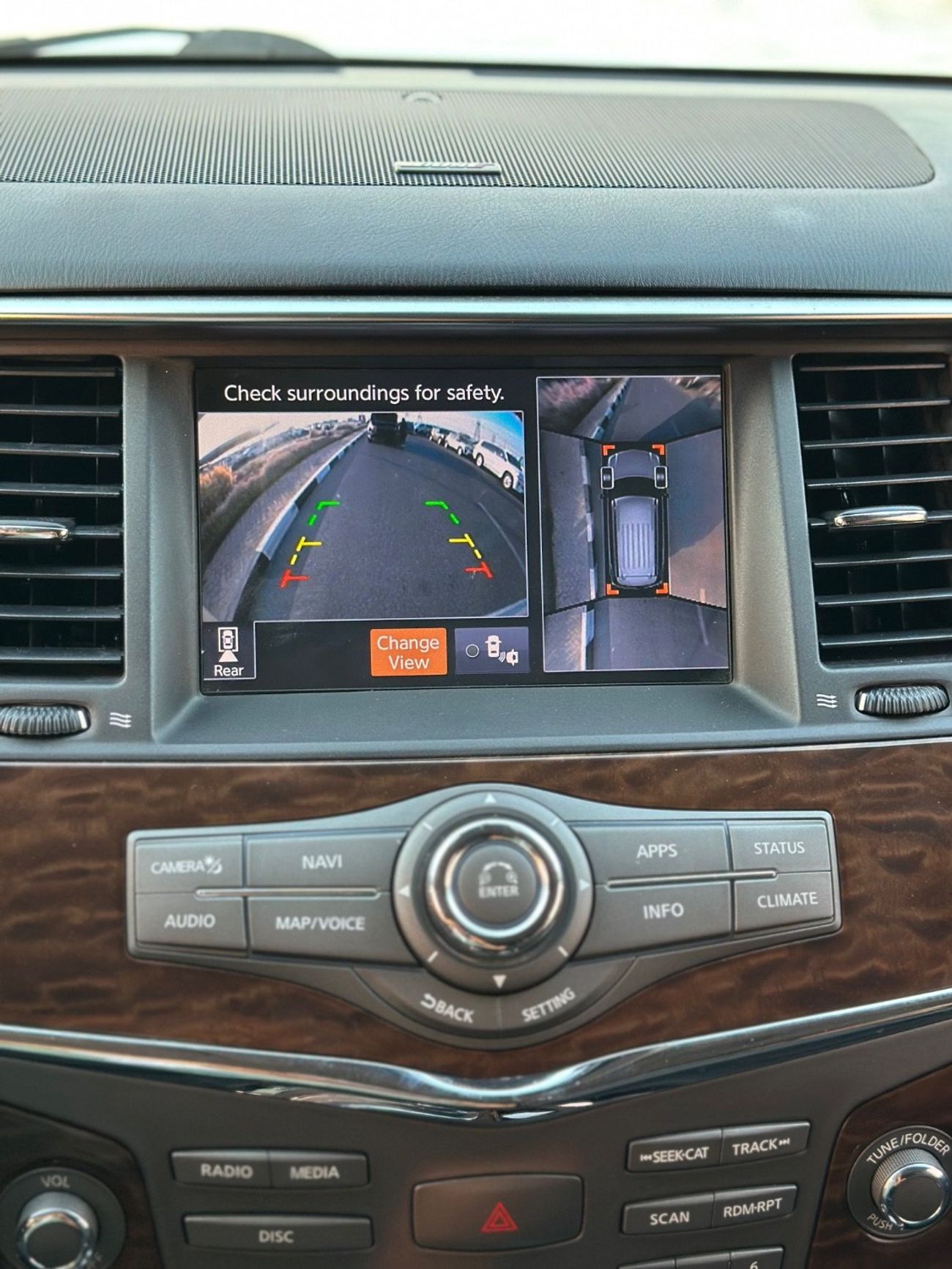 نيسان أرمادا SL Sunroof full Option